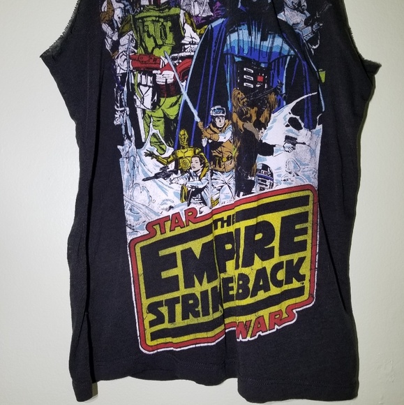 Star Wars Graphic Muscle Tee - Picture 2 of 5